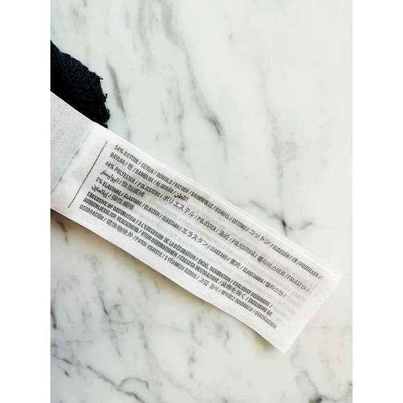 Hollister Black Ribbed Sleeveless Mock Neck Knit Top - Picture 4 of 5